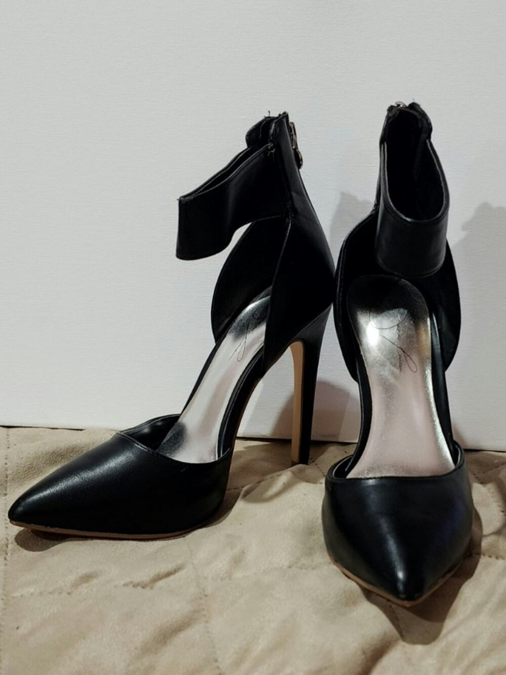 Black Ankle Strapped 4in Heels
